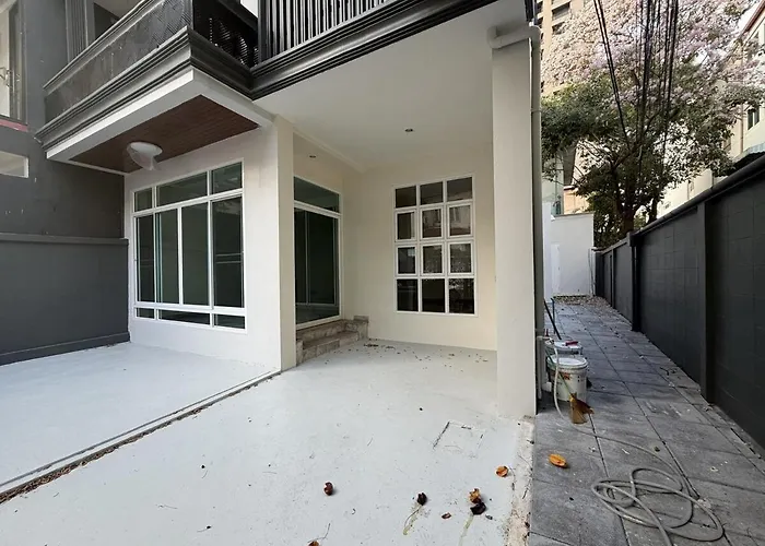 5br Sleeps 10 Pool 2minbts Rooftop Free Airport Pickup *