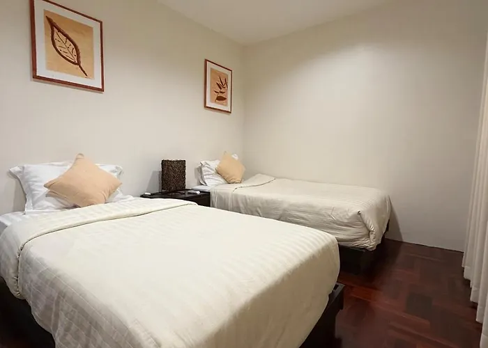 5br Sleeps 10 Pool 2minbts Rooftop Free Airport Pickup 曼谷