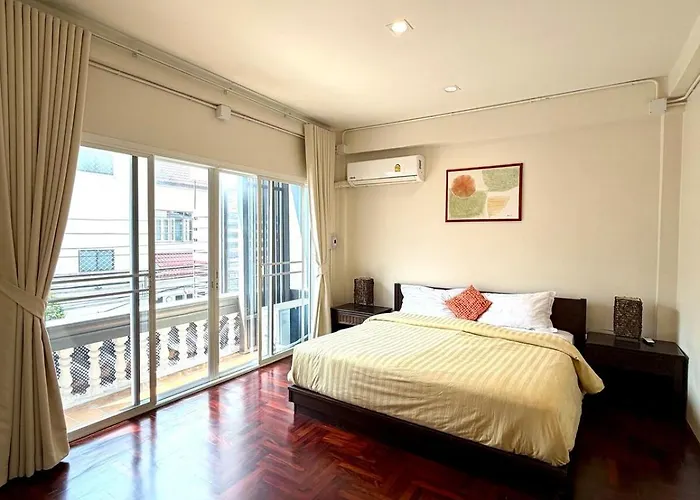 5br Sleeps 10 Pool 2minbts Rooftop Free Airport Pickup 度假居 *