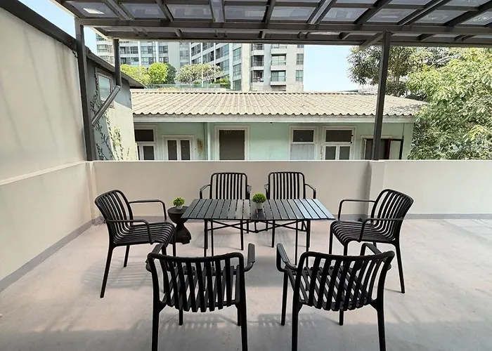 5br Sleeps 10 Pool 2minbts Rooftop Free Airport Pickup 度假居