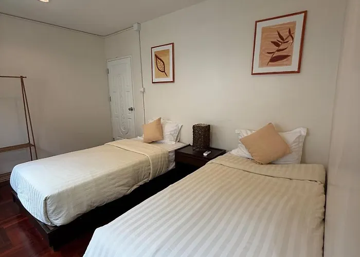 5br Sleeps 10 Pool 2minbts Rooftop Free Airport Pickup 度假居 *