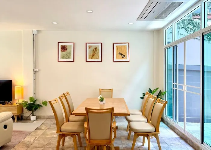 5br Sleeps 10 Pool 2minbts Rooftop Free Airport Pickup 度假居 *