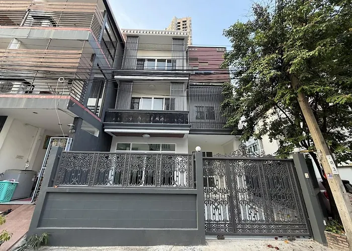 度假居 5br Sleeps 10 Pool 2minbts Rooftop Free Airport Pickup