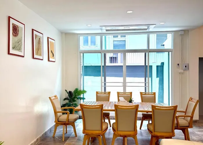 5br Sleeps 10 Pool 2minbts Rooftop Free Airport Pickup * 曼谷