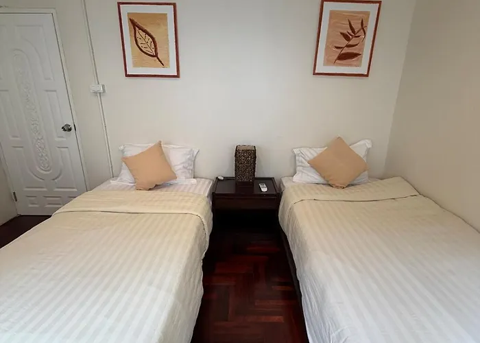 5br Sleeps 10 Pool 2minbts Rooftop Free Airport Pickup 度假居 *